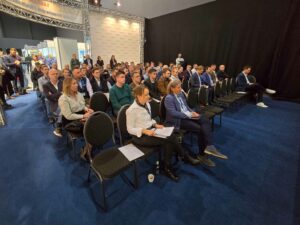 panele dyskusyjne-10