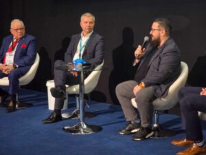 panele dyskusyjne-15