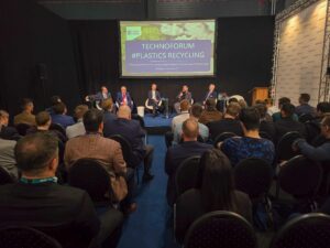 panele dyskusyjne-18