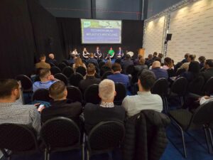 panele dyskusyjne-20