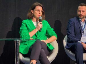 panele dyskusyjne-22