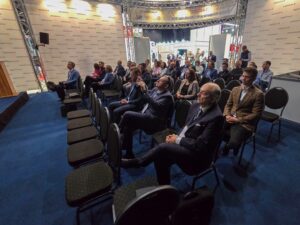 panele dyskusyjne-26