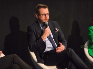 panele dyskusyjne-27